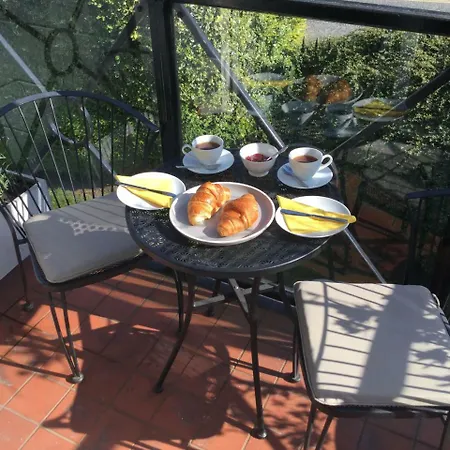 Apartman Postern 112 *